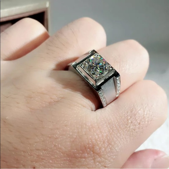 NEW* Men’s 925 Silver Wedding Band - Picture 3 of 5